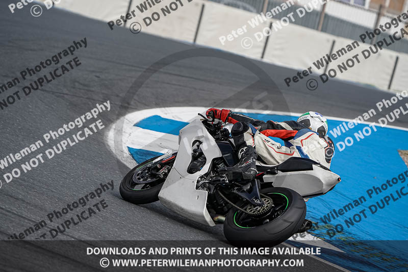 estoril;event digital images;motorbikes;no limits;peter wileman photography;portugal;trackday;trackday digital images